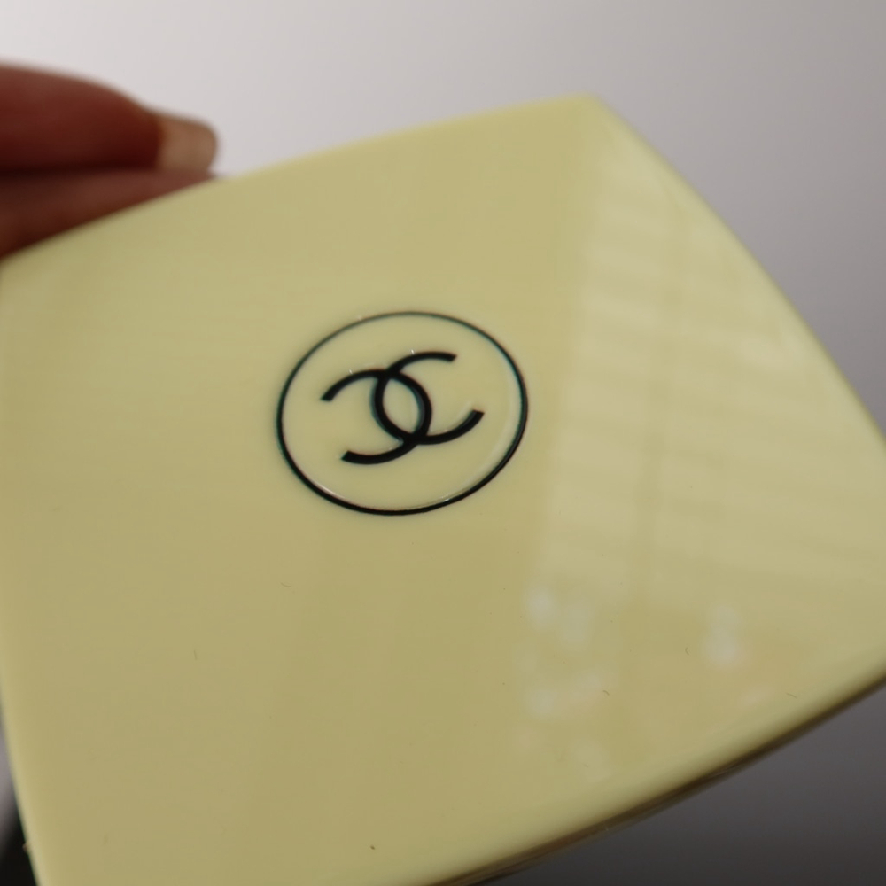Chanel Yellow Compact Powder Case - Elegant Travel Makeup Case - Picture 3 of 7